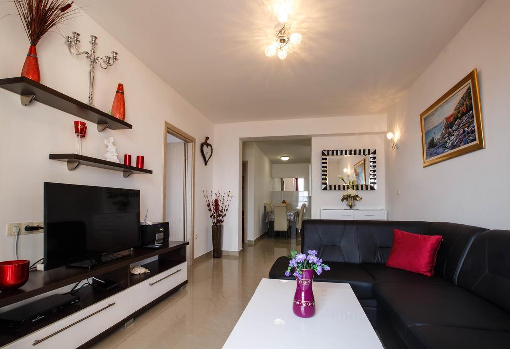 Dusanka Apartment *